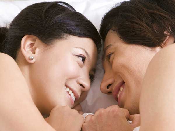 Quan hệ tình dục giúp giảm cân - thực hư thế nào?
