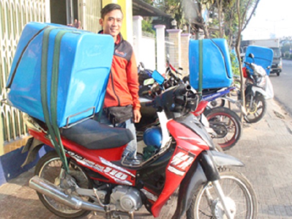 Khoe sáng sớm đã gặp shipper xịn, cô nàng được dân mạng ra sức ủng hộ 'cưới nhau đi' sau khi xem cách xưng hô
