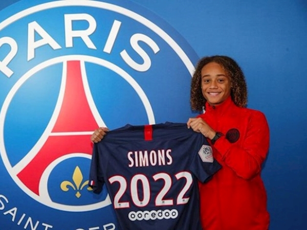 PSG lại khiến Barcelona tức điên khi nẫng tay trên thần đồng 16 tuổi