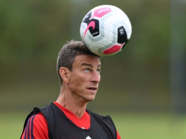 Tương lai nào cho Koscielny sau màn 'nổi loạn'?