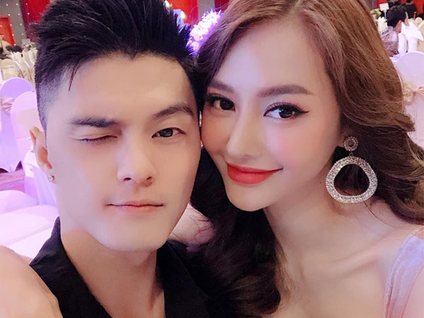 Chẳng mấy dịp Lâm Vinh Hải nhắn gửi lời ngọt ngào đến bạn gái trên trang cá nhân mà dân mạng lại nghi là do Linh Chi...tự viết