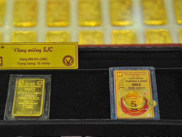 Giá vàng trong nước tăng nhẹ trong phiên cuối tuần