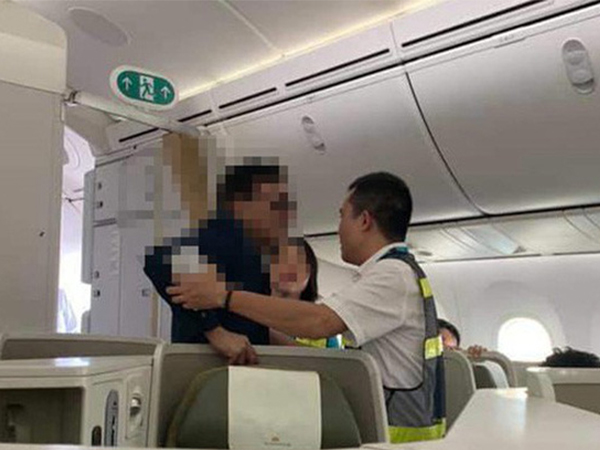 Đại gia bất động sản nghi sàm sỡ khách nữ còn 'sờ' vào cả tiếp viên trưởng Vietnam Airlines