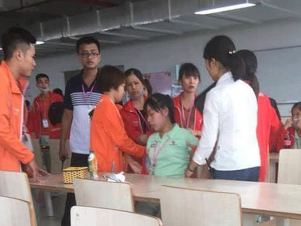 Đưa thông tin 'không có cơm ăn, công nhân ngất hàng loạt' chủ tài khoản facebook bị "sờ gáy"