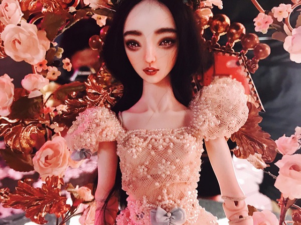 Mua một con búp bê 'bay' cả căn hộ, có đáng giá không?