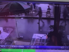 Rùng mình khoảnh khắc xe khách lao thẳng vào chợ khiến 4 người thiệt mạng