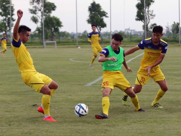 U22 Việt Nam chuẩn bị đá giao hữu với đội bóng từng là bại tướng của Man City
