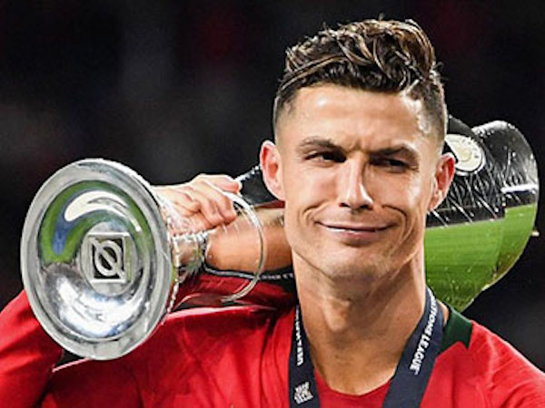 Ronaldo được tiếp 'doping' trước mùa giải mới