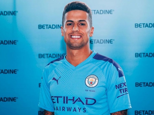 CHÍNH THỨC: Man City chiêu mộ thành công Joao Cancelo
