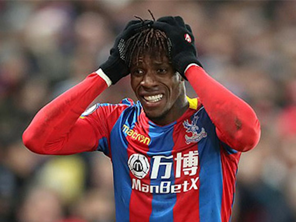 Zaha nổi đóa vì bị Crystal Palace khóa chân
