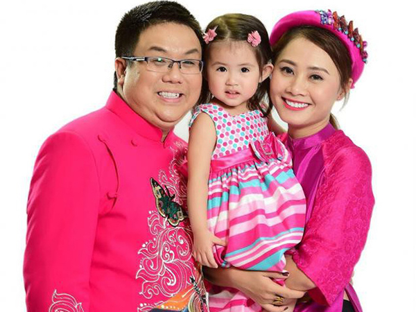Diễn viên Gia Bảo bất ngờ đăng đàn đòi quyền nuôi con sau 2 năm ly hôn, bà xã Hoài Lâm vào cuộc bênh vực anh trai