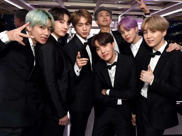 Nóng: BTS đột ngột thông báo 'đóng băng' mọi hoạt động, trending twitter toàn thế giới dậy sóng