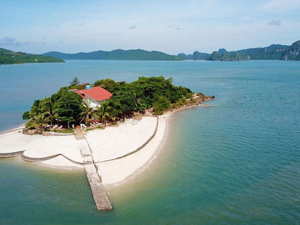 'Biệt khu, biệt phủ' trái phép trên vịnh Bái Tử Long: Những miếng bánh được chia