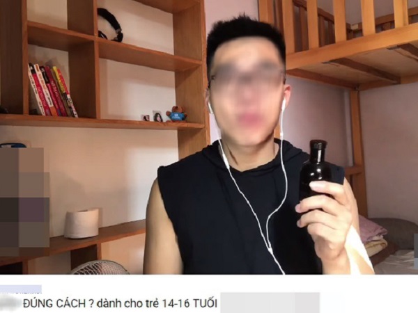 Xuất hiện kênh Youtube hướng dẫn 'trần trụi' cách thủ dâm dành cho các bé nam dưới tuổi vị thành niên, cộng đồng mạng chia làm 2 phe ủng hộ lẫn phản đối