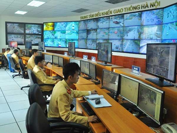 Phạt nguội giao thông qua... Facebook