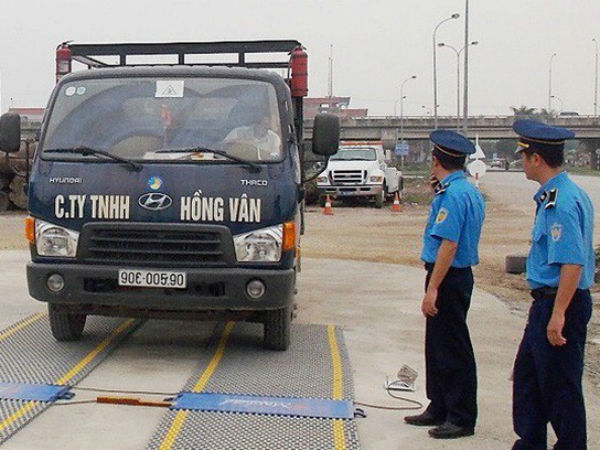 Sở Giao thông Hà Nội nói gì về thanh tra nhận tiền bảo kê xe tải?