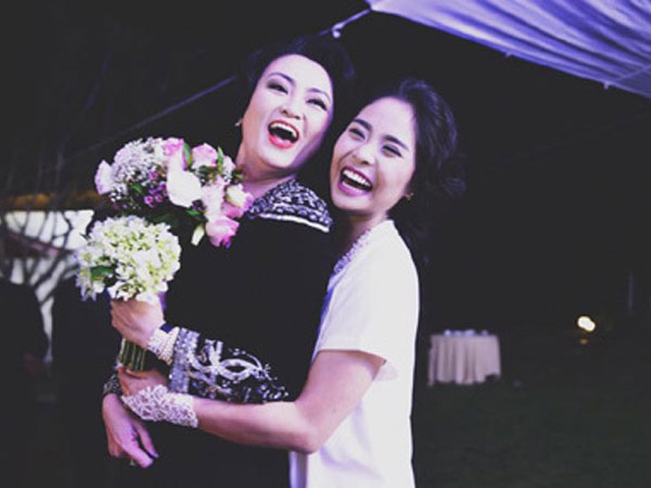 Mẹ chồng ca nương Kiều Anh tiết lộ 'cách làm mẹ chồng': 'Đôi khi cũng phải nhịn nó, một điều nhịn là chín điều lành'
