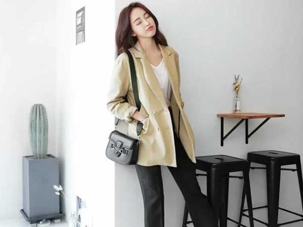 3 món phụ kiện 'mua một lần, diện cả năm'