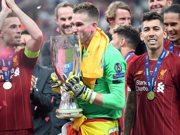 Klopp ca ngợi thủ thành Adrian hết lời