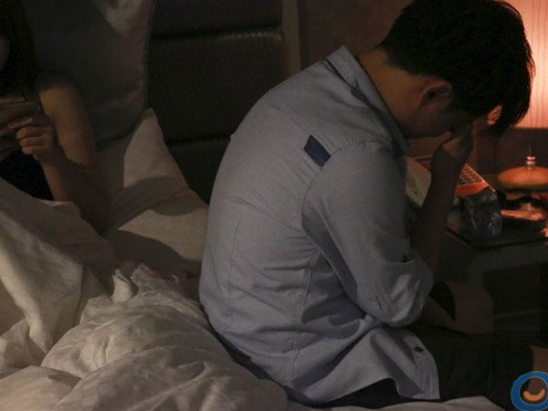 Người đàn ông phải đi khám vì 14 năm quan hệ với vợ chỉ 'lên đỉnh' duy nhất một lần