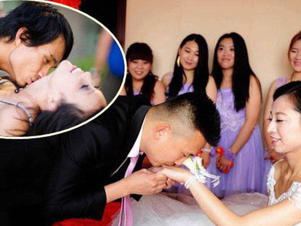 Đang tân hôn cao trào, cô dâu bỗng ngã khụy rồi tử vong vì chú rể hôn trúng 'chỗ phạm' nguy hiểm này