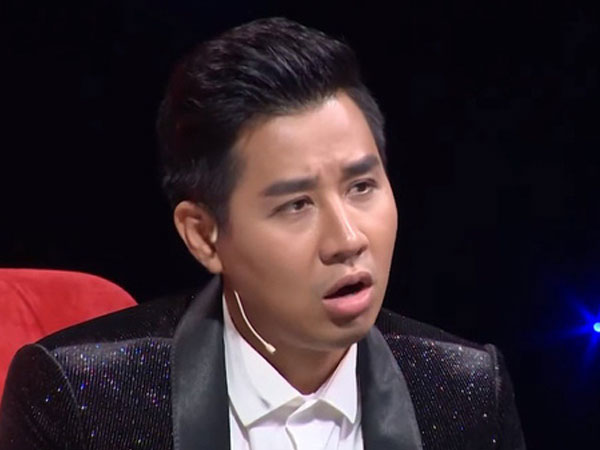 MC Nguyên Khang bị khán giả chỉ trích vì dẫn chương trình vô duyên, hỏi sỗ sàng người chơi