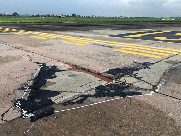 Hai sân bay lớn nhất Việt Nam nguy cơ phải đóng cửa, có tiền không được sửa
