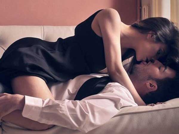 Đàn ông thích ngắm và nghĩ gì ở 'trên giường'? - Đây chính là đáp án tại sao có những kẻ thứ 3 thua kém vợ mà chồng vẫn ngoại tình