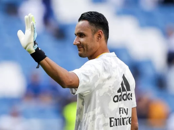 Chia tay Real Madrid, Navas lên đường sang PSG