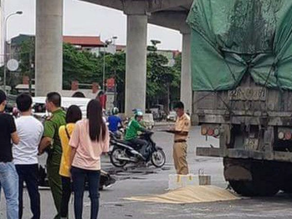 Cô gái đi xe máy ngã ra đường bị xe container chèn qua tử vong trong ngày đầu nghỉ lễ 2/9