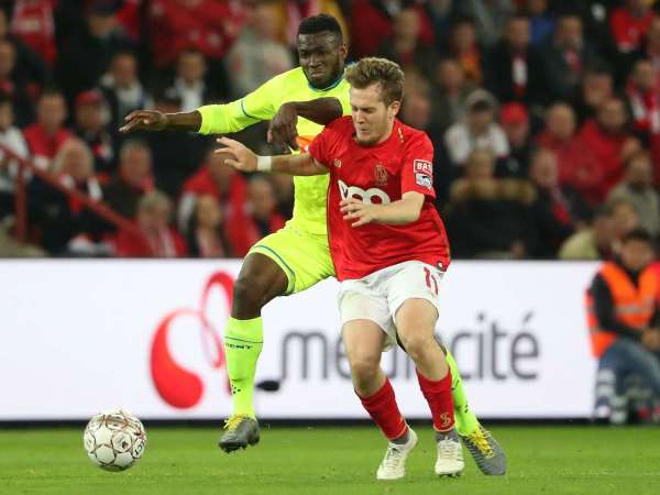 Tài năng trẻ một thời của Barca theo chân Văn Hậu đến Heerenveen