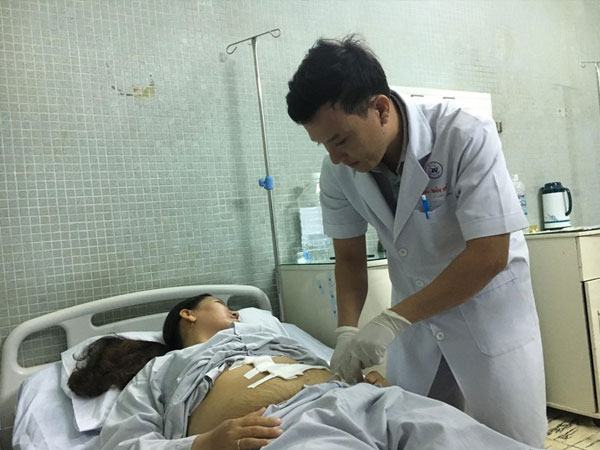 Căn bệnh khiến lá lách cô gái nặng hơn 5kg, dài nửa mét
