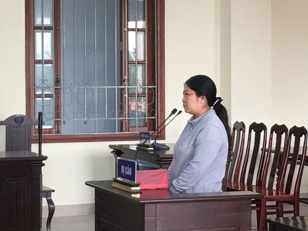 Trốn thuế 400 triệu đồng, tòa phạt 12 tháng tù