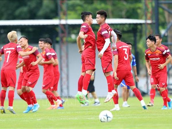 Vòng loại World Cup 2022: Tuyển Việt Nam mặc áo đỏ truyền thống trong trận gặp Thái Lan