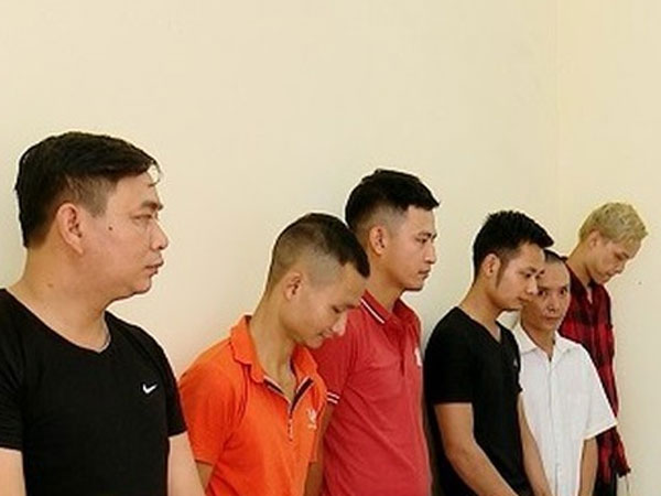 Cảnh sát 'đột kích' chòi trông cá bắt nhóm đối tượng đang say sưa đánh bạc