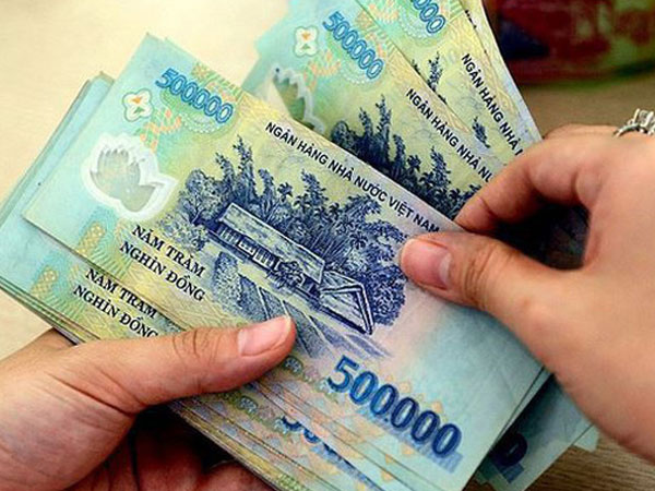 Thị trường ngoại hối: Xuất hiện hiện tượng hiếm thấy với Việt Nam đồng