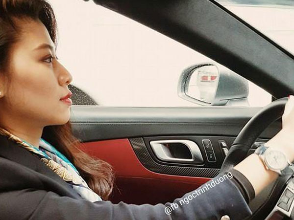BTV Ngọc Trinh lên tiếng trước tin đồn sở hữu loạt xe sang cả chục tỷ đồng