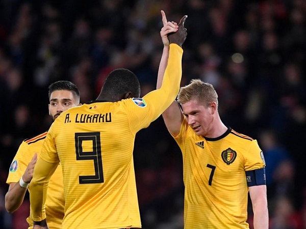 De Bruyne lập hattrick kiến tạo giúp Bỉ giữ mạch toàn thắng