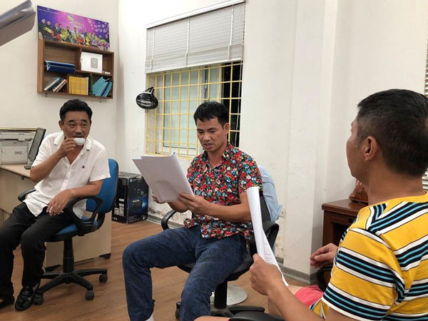 Các nghệ sĩ Quốc Khánh, Công Lý, Xuân Bắc tập chương trình Táo Quân sớm để chuẩn bị cho Tết?