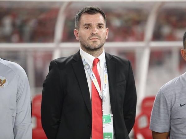 CĐV Indonesia kêu gọi sa thải HLV Simon McMenemy