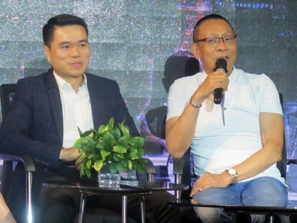 Lại Văn Sâm bất ngờ chia sẻ: 'Tôi nhiều show, thu nhập tăng cao hơn khi đương chức'