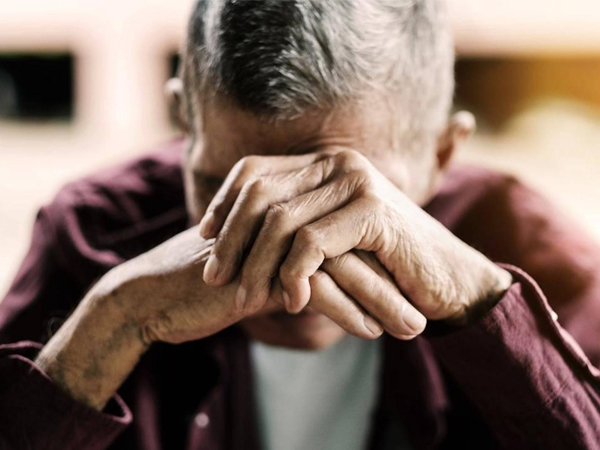 Những 'đứa trẻ' mãi không trưởng thành ở Nhật Bản: Cái giá phải trả của những cha mẹ bao bọc con cả đời, đến chết cũng không thể nhắm mắt xuôi tay