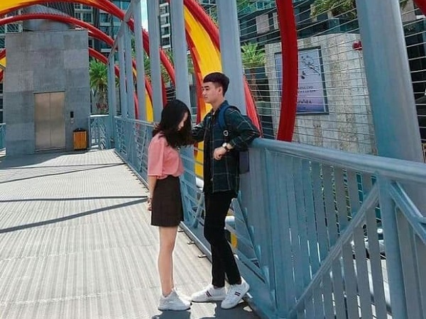 Quen nhau qua mạng, cùng nhau ôn thi, đôi bạn đỗ đại học Y