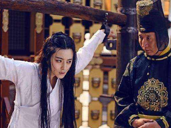 Quá trình 'tịnh thân' của các nữ thái giám TQ xưa: Đau đớn và rủi ro hơn cả nam hoạn quan