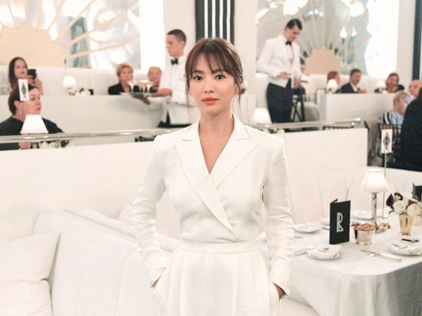 Song Hye Kyo quyết định bất ngờ hậu ly hôn: Du học tại Mỹ, tự 'điều trị' vết thương lòng vì chia tay Song Joong Ki?