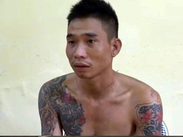 Gã đàn ông ngáo đá khống chế vợ và 3 con nhỏ, đâm Phó Trưởng công an xã nhập viện