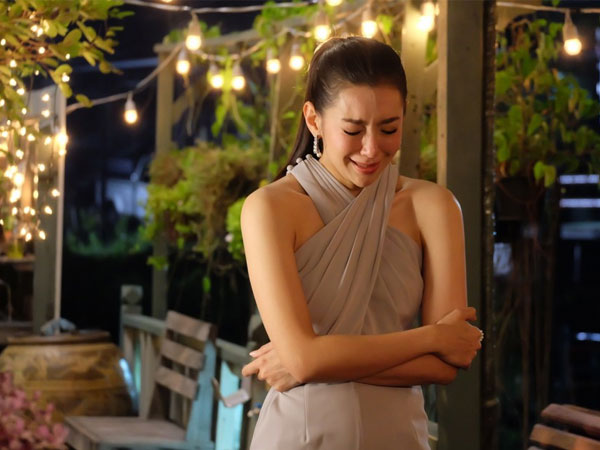 Ngày cưới, bố chồng nói 1 câu ngắn gọn khiến nàng dâu cay đắng nhớ như in, để rồi sau đó hạ quyết tâm 'vùng lên'