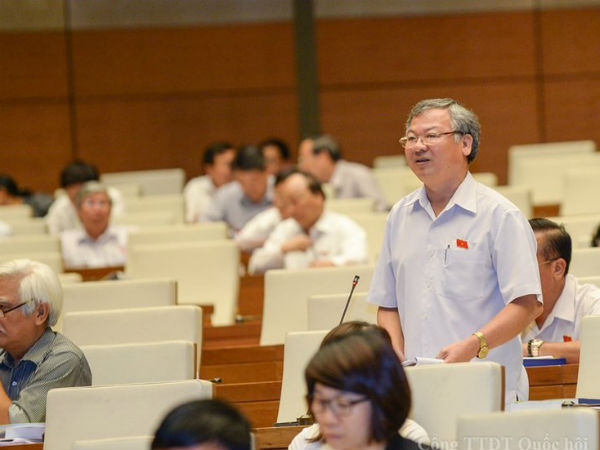 Cho thôi nhiệm vụ ĐBQH khoá XIV đối với ông Hồ Văn Năm
