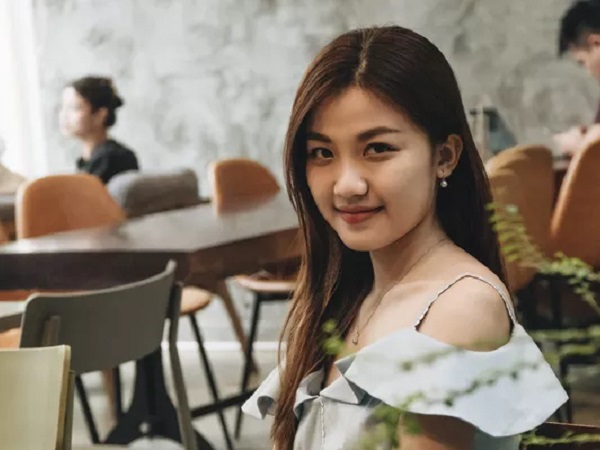 'Tiểu tam Trà' của 'Hoa hồng trên ngực trái': Nói chuyện chân dài yêu đại gia, khẳng định 'người thứ 3' không phải lúc nào cũng đáng ghét