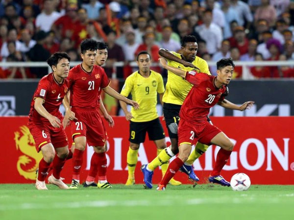 Cháy vé trận Việt Nam - Malaysia